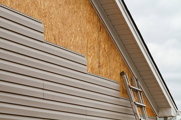 24/7 Emergency Vinyl Siding experts in Monroe, GA